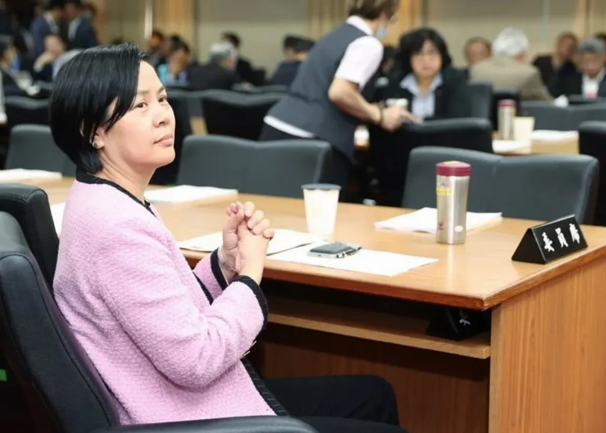 陸配參政議題炎上  帶你懂李貞秀事件爭議